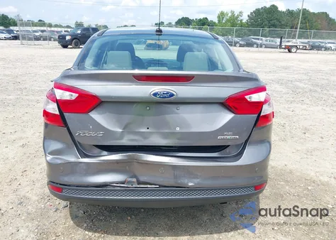 2013 Ford Focus Se from USA, damaged, VIN 1FADP3F27DL267203